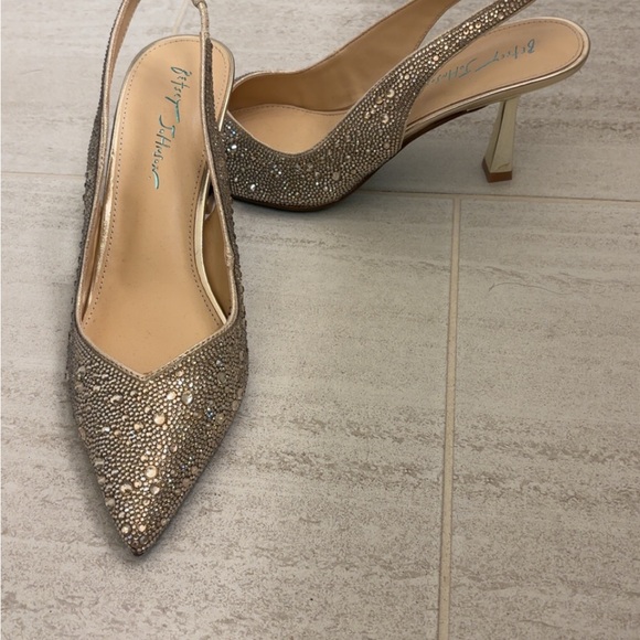 Betsey Johnson Glittering Gold Heels - Picture 2 of 3